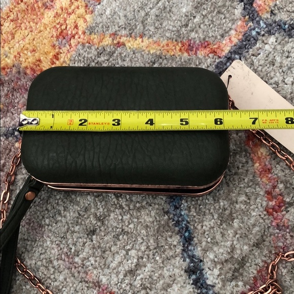 Street Level Clutch / Crossbody - Picture 6 of 10